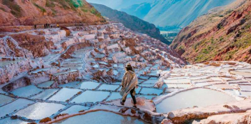 The Maras Salt Mines: natural beauty and ancestral tradition