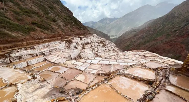 minas de sal de maras peru1