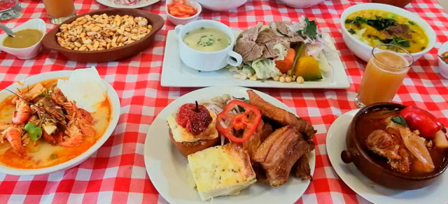 Tour gastronómico en Arequipa: sabores de la Ciudad Blanca